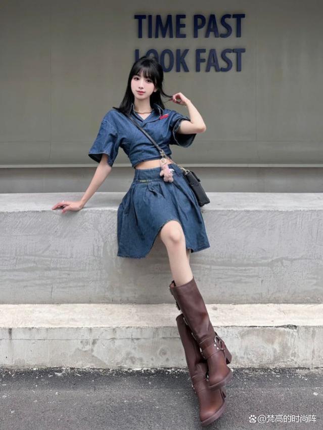 今夏穿裙子竟然流行搭“长靴”？看完上海街拍，我知道它赢在哪了