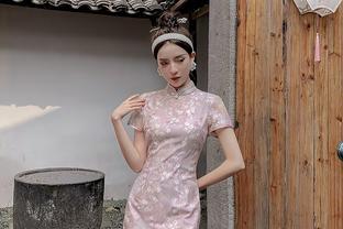 神秘而性感：旗袍制服与黑色丝袜的火花<span style='color:red'>碰</span><span style='color:red'>撞</span>！