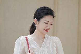 <span style='color:red'>会</span>穿“衬衫”的女人都很美：如何<span style='color:red'>选</span><span style='color:red'>择</span>衬衫的款式