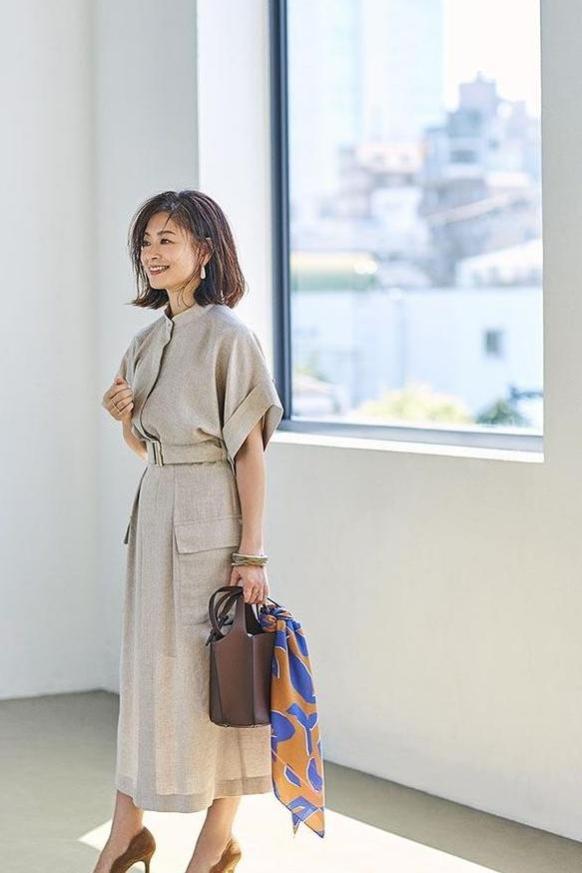 日本主妇是真会穿，虽然都是基础款，却个个显瘦又时髦气质