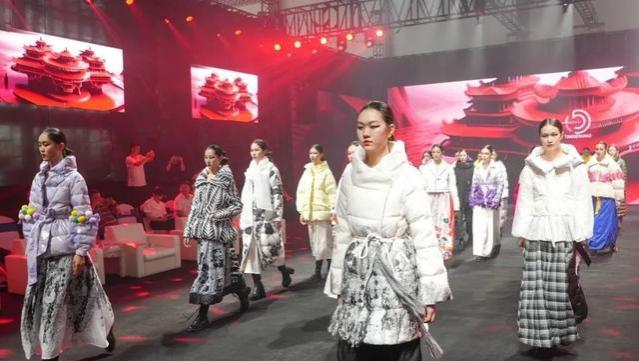 2023中国·光山第五届羽绒时装周完美收官