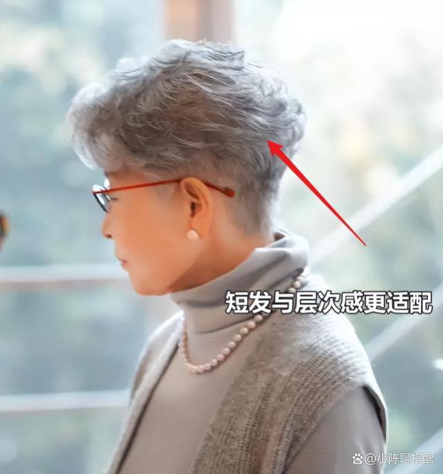 “短发”才是最适合中年女人的发型，看孙俪就知道了，太减龄