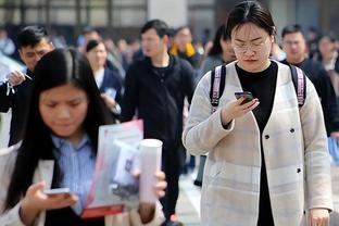 上班真的催人倦，00后大学生晒上班前后对比，网友忍不住笑出声