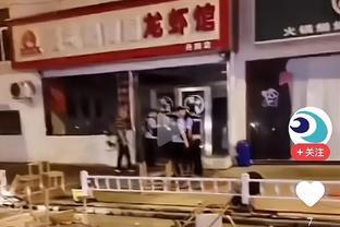 江苏一龙虾店老板深夜崩溃，直接砸自己的店，知情人透露更多内幕