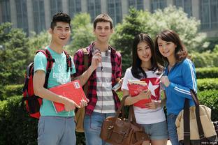 大学生就业<span style='color:red'>难</span>，<span style='color:red'>难</span><span style='color:red'>在</span><span style='color:red'>何</span>处？