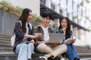 大学生不<span style='color:red'>就</span><span style='color:red'>业</span>的现<span style='color:red'>象</span><span style='color:red'>及</span><span style='color:red'>对</span>策