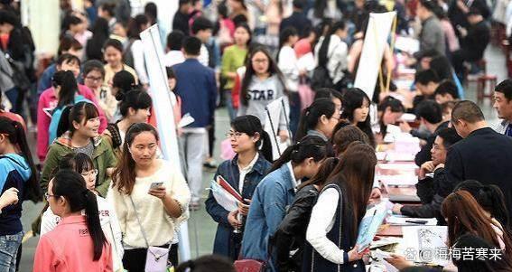 江苏教师退休金数目令人羡慕，难怪教师岗位竞争力强