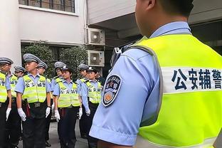 辅警惊现“离职潮”，离职并不只是待遇问题，原因心酸无奈