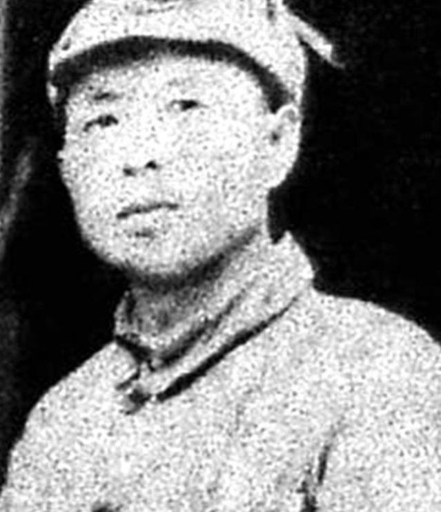 他曾担任开封市委书记，满门忠烈却伸手要官，1952年被开除党籍