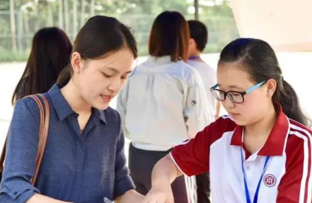 大运会圆满结束，大学生心中理想就业城市调整，成都排名出人意料