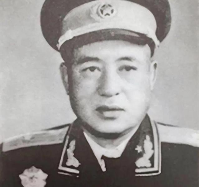 红军老将刘子奇，参军20年未升职，55年评定军衔成为大问题