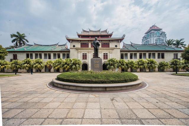 福建就业薪酬最高的2所大学，分数高低都有机会，用人单位抢着要