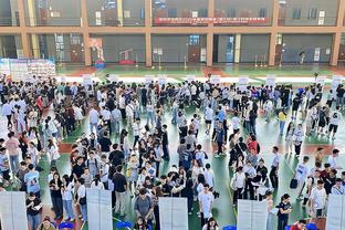 吸引近8000名毕业生进场求职，深圳市龙岗区赴湛江开展秋天第一场招聘会