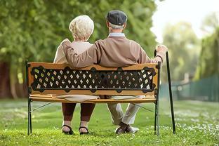 人到60岁，需要多少存款才能够过上体面的退休生活？