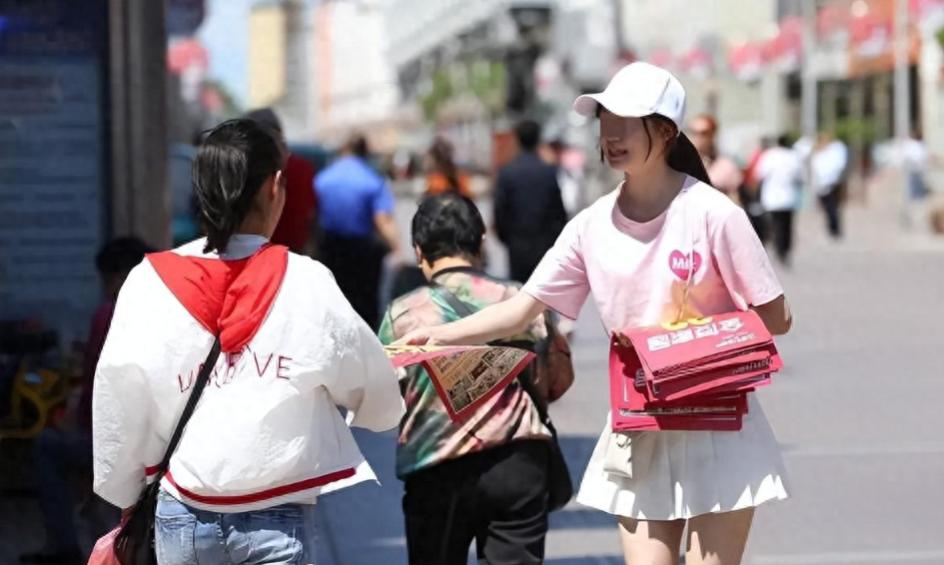 回顾：17万月薪女子，遭老板突然开除，老板：“她工资比我都高”