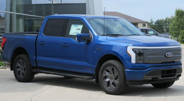 福特解雇了 700 名生产 F-150 Lightning 电动皮卡的员工