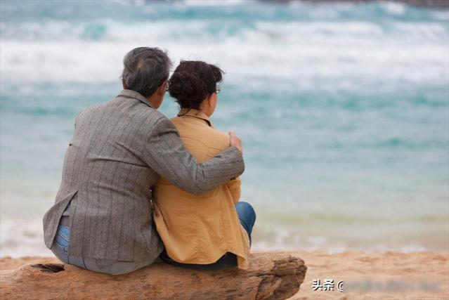 一对退休夫妻的忠告：人过60后，不要频繁去旅行，以免伤身又伤心