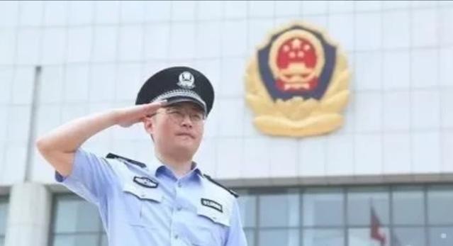 多数民警为什么劝辅警离职创业？看完这几点才明白他们良苦用心