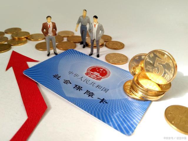 失业以后还有两年退休，可以不交社保了吗？