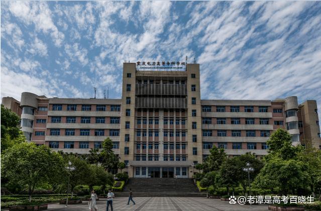 4所重庆比较好就业的专科院校，录取分数低，专业实力高