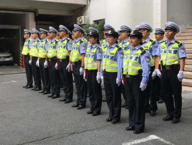 工作多年却选择撤退，辅警离职率高涨，原因不仅仅是薪资问题