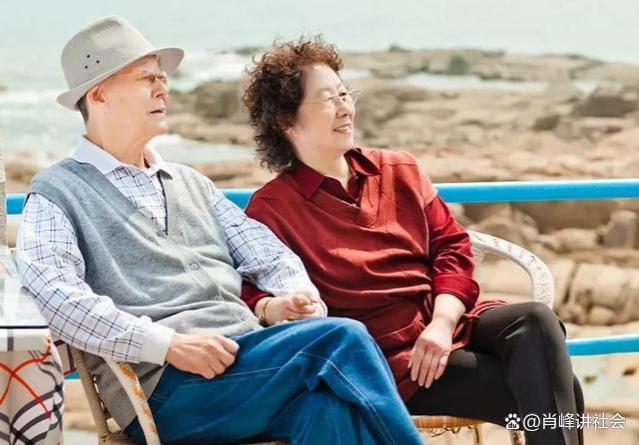 50岁退休：一个应对人口老龄化的创新方案，还是一个未知的陷阱？