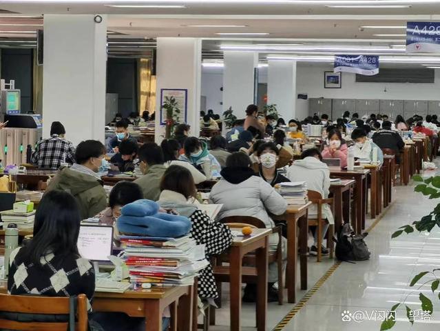 各省各行业平均工资出炉！最赚钱的大学专业是它，平均年薪21万