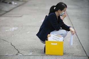 微信聊天当心！女员工6万败诉案，法庭背后的职场纠纷震撼揭秘！