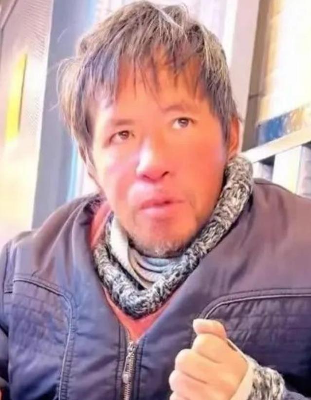 50岁中年男人，打工30年，却被380元的医保费愁哭