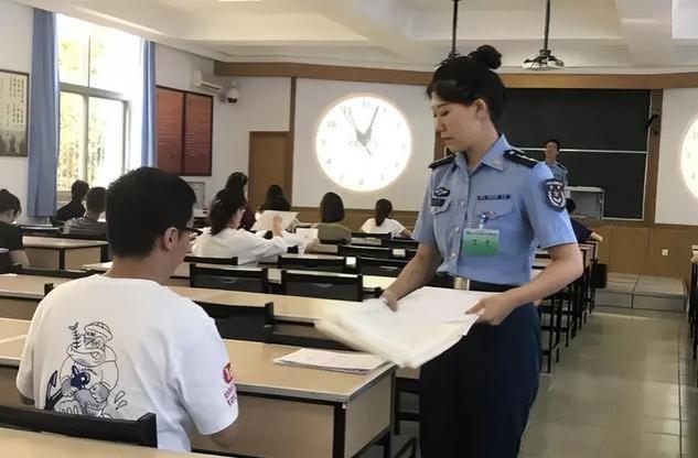 体制内员工坦言：“铁饭碗”离职率60%，别受考公机构影响！