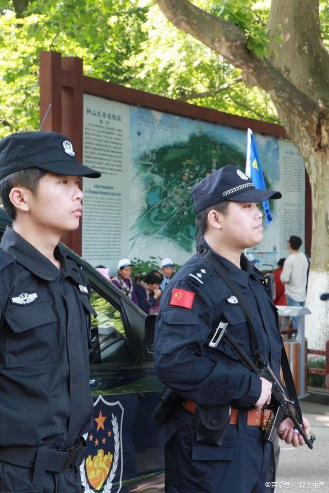 这些铁饭碗，尽量考：警察