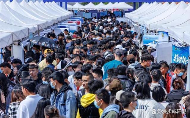社会热点：中国的总量就业没问题，青年失业率需要高度关注！