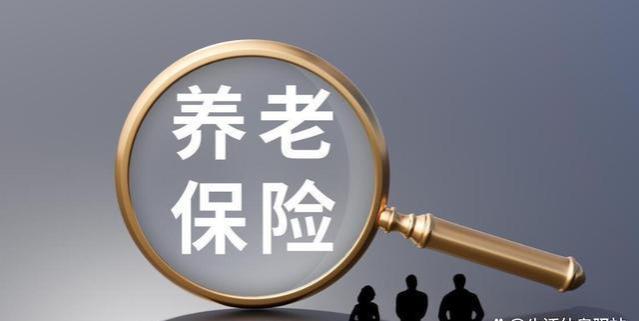 达到退休年龄且合同到期，但社保未满15年，单位不续约怎么办？