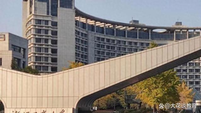 申办“华东工商大学”被拒，无奈启用省字头，和211江湖路远