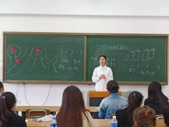 教师编制或将成为历史，铁饭碗变为泥饭碗？听听人事科科长怎么说