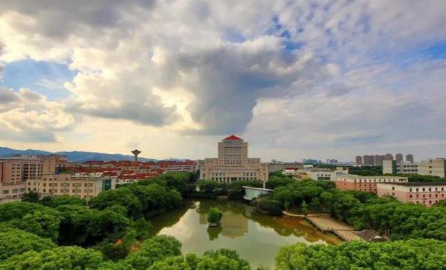 想报考江西省的大学，优先选择这10所，毕业后就业更稳定