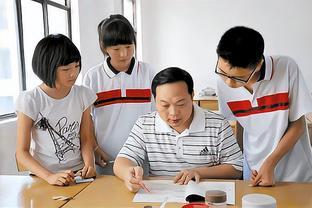 大学辅导<span style='color:red'>员</span><span style='color:red'>工</span><span style='color:red'>资</span><span style='color:red'>公</span>开，小学老师<span style='color:red'>了</span>解<span style='color:red'>真</span>实收入后，<span style='color:red'>不</span>得<span style='color:red'>不</span>说：<span style='color:red'>羡</span><span style='color:red'>慕</span><span style='color:red'>了</span>